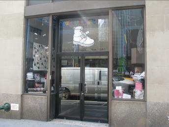 Front door BMS 40 Worth Street